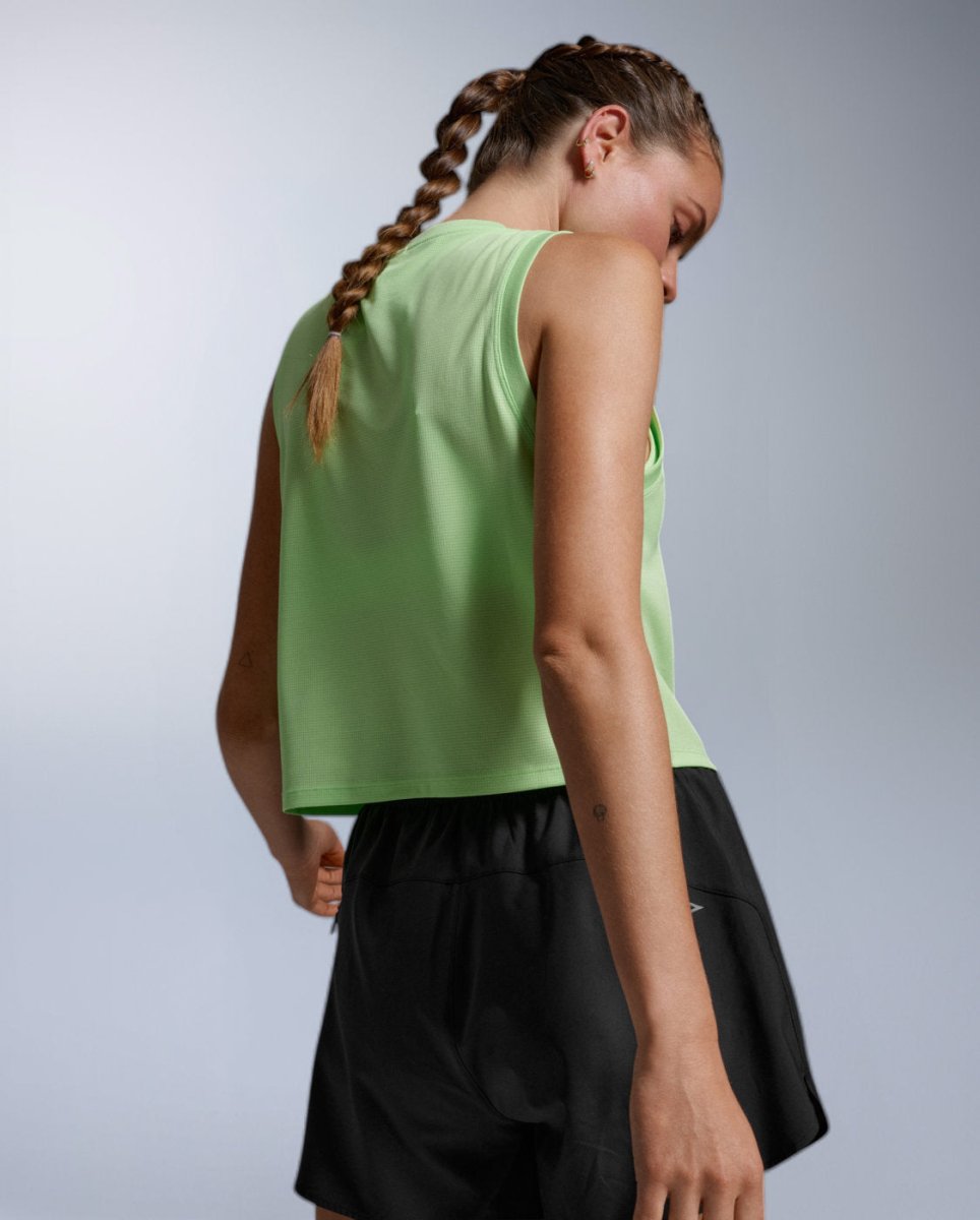 2XU - Aero Mesh Crop Tank Laufshirt Damen - lime zest/lime zest reflective - 2X-WR7450A-LMZ/LZR-XXS - Sportbrands24