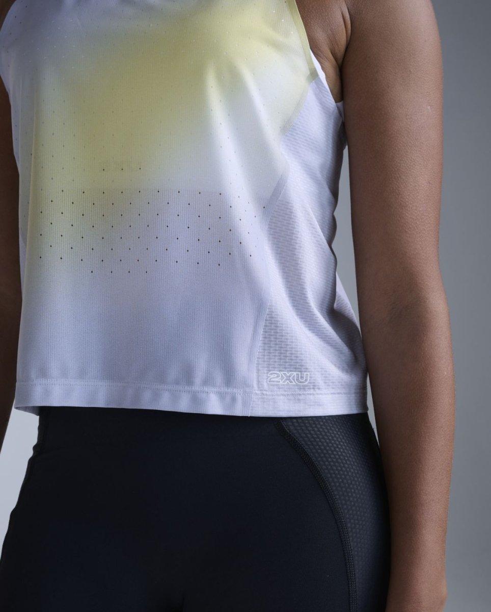 2XU - Light Speed React Crop Singlet Laufshirt Damen - lemon mist/white reflective - 2X-WR7451A-LMT/WRF-XXS - Sportbrands24