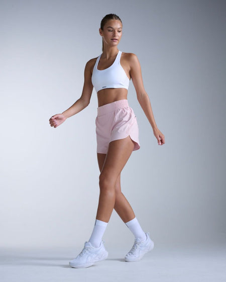 2XU - Aero Hi - Rise 4 Inch Shorts Laufhose Damen - pink frost/pink reflective - 2X-WR7458B-PIF/PRF-XXS - Sportbrands24