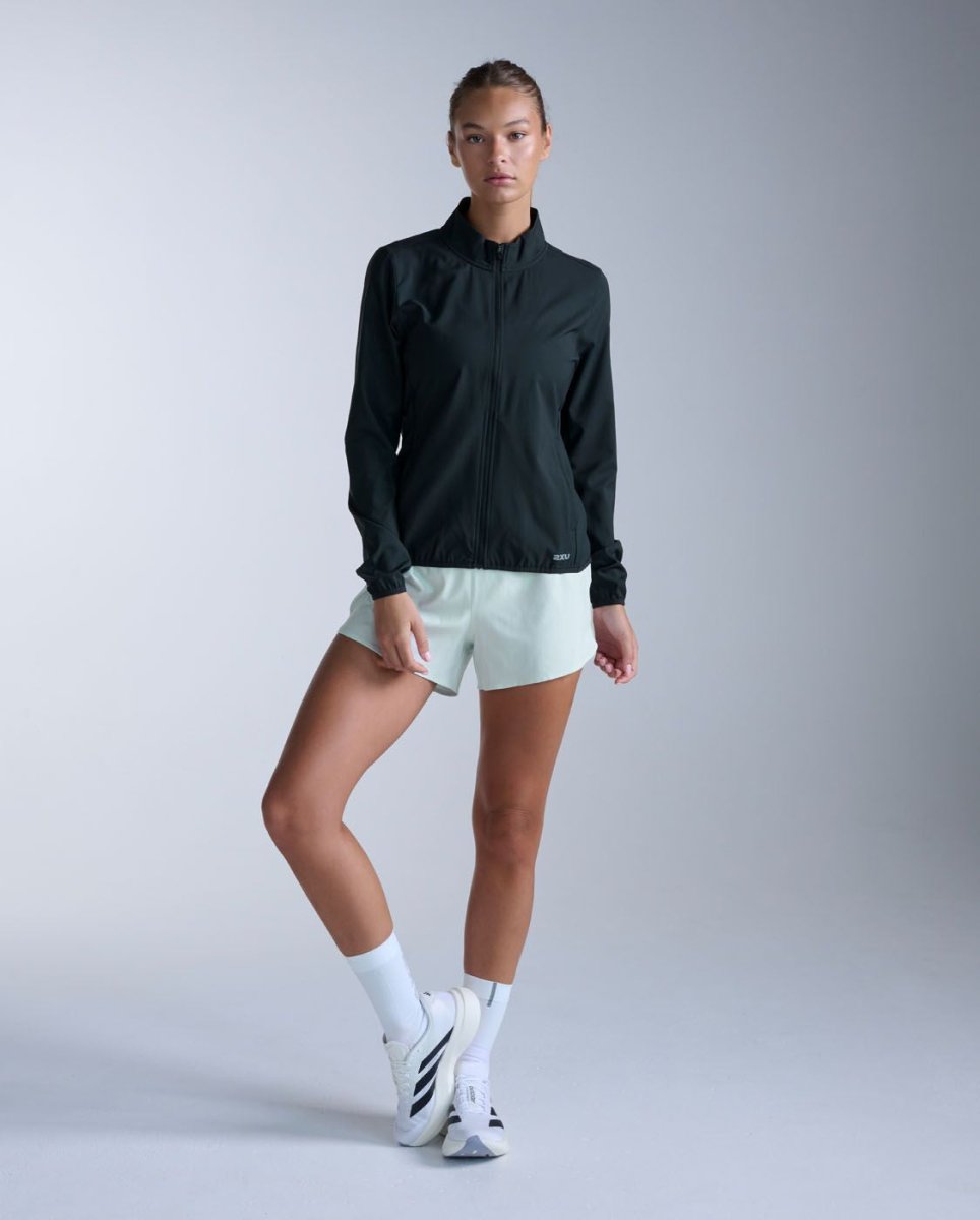 2XU - Aero Jacket Windjacke Damen - black/silver reflective - 2X-WR7576A-BLK/SRF-XXS - Sportbrands24