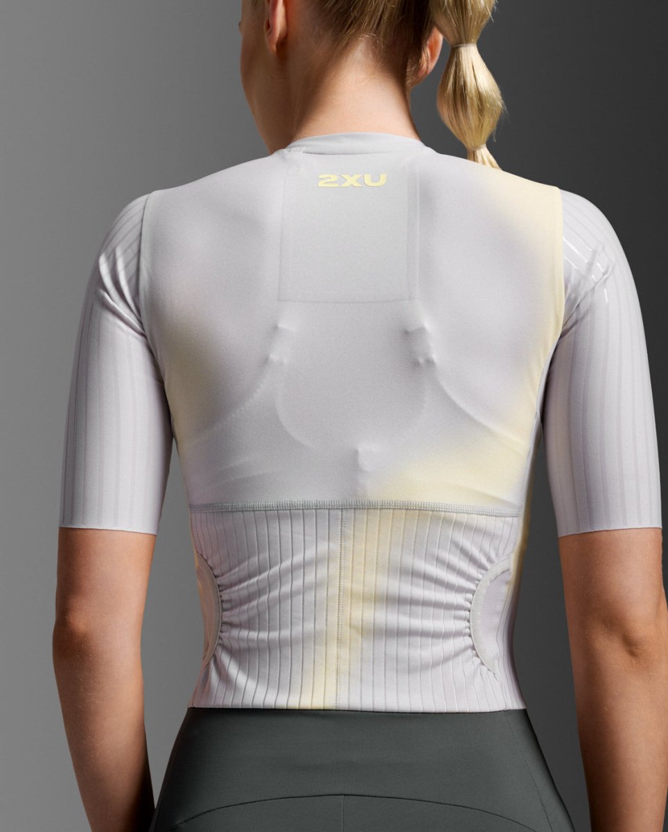 2XU - Light Speed React Sleeved Trisuit Triathlonanzug Damen - lemon ice/jupiter - 2X-WT7401D-LMI/JUP-XXS - Sportbrands24
