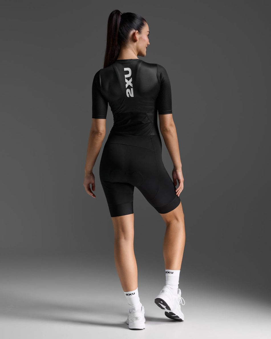 2XU - Aero Hex Sleeved Trisuit Triathlonanzug Damen - black/white - 2X-WT7402D-BLK/WHT-XXS - Sportbrands24